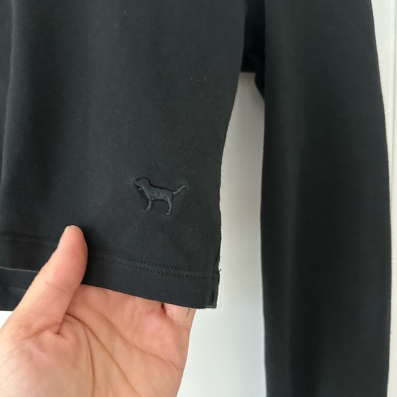 PINK Victoria's Secret Black Long Sleeve cropped top - Picture 4 of 4